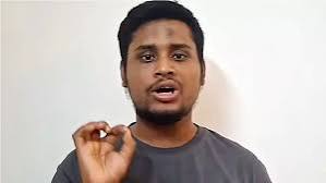 গণহত্যার বিচার না হওয়া পর্যন্ত আ.লীগের প্রকাশ্যে আসার অধিকার নেই: হাসনাত